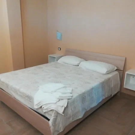 Appartament Noemi Apartment *